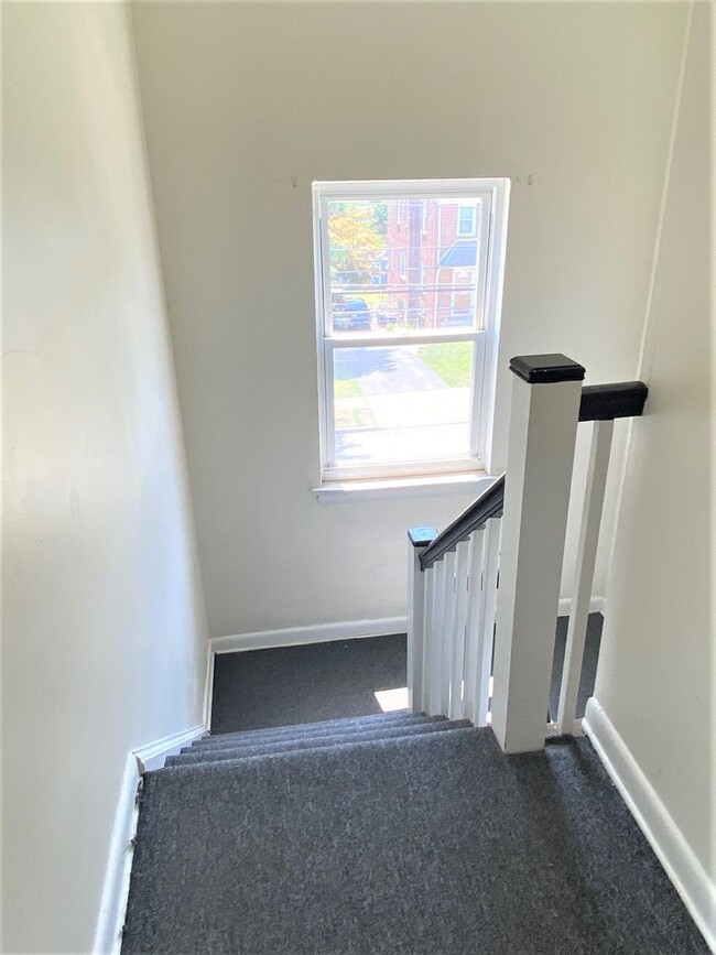 Photo - 3401 Berkley Ave Unidad 2nd Floor