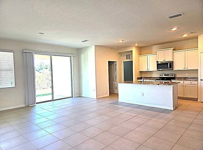 Photo - 3908 Mossy Limb Ct