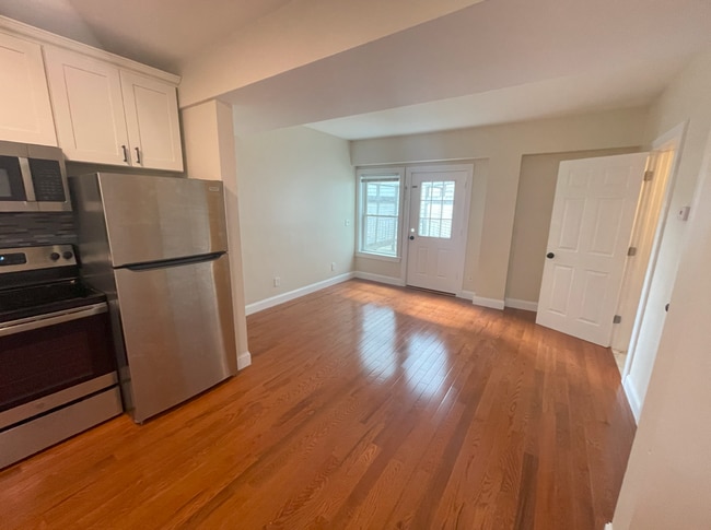 Photo - 211 Onset Ave Unit 5