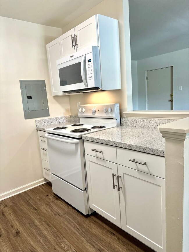 Photo - Towns Edge Apartments