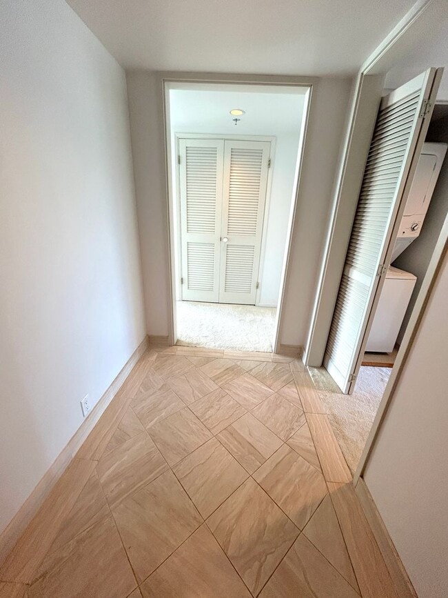 Photo - Large 19th Floor Unit with Ocean, City, Mo... Unit 19-A