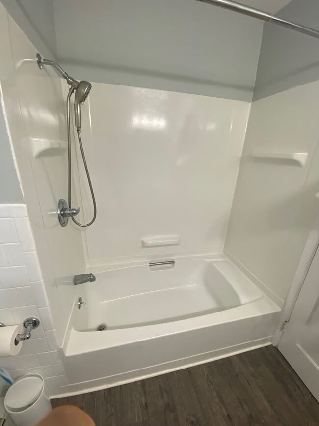 Photo - 78 Fort St Unit 1