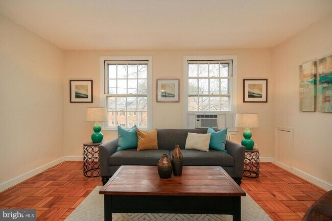 Photo - Cleveland Park ** One Bedroom, One Bath