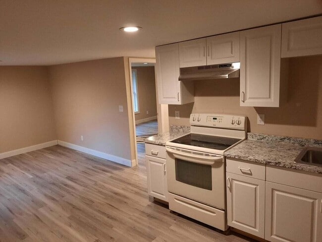 Photo - 964 Ogrady Dr