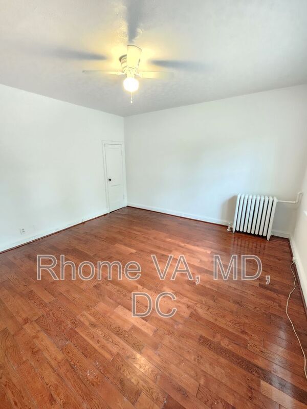 Photo - 515 Franklin St NE Unit 2