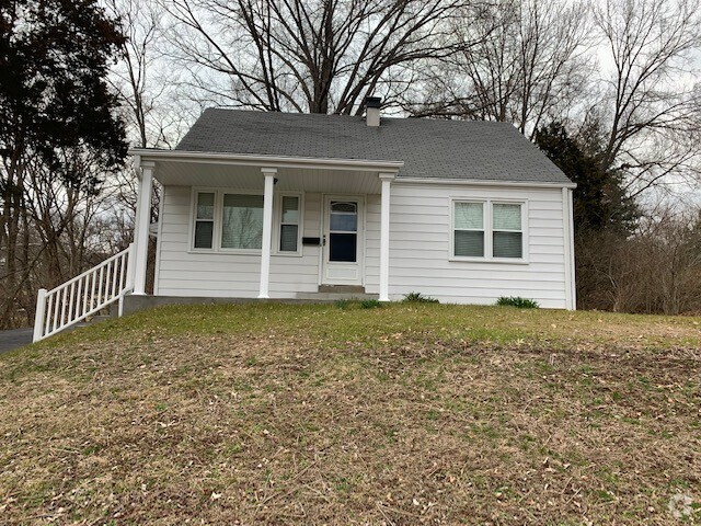 Building Photo - Charming South County Home!