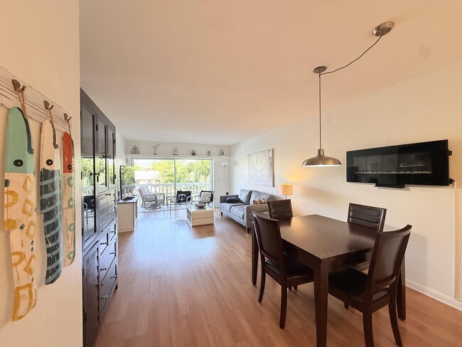 Photo - 470 Paradise Isle Blvd Unit 204