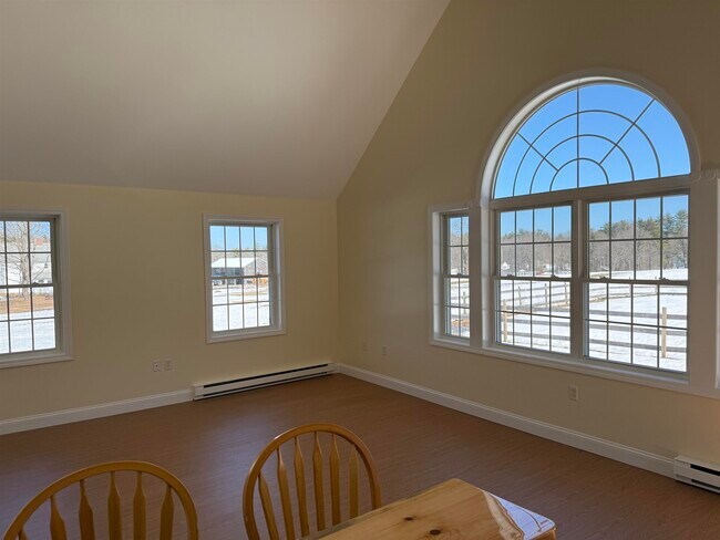 Photo - 276 Fremont Rd