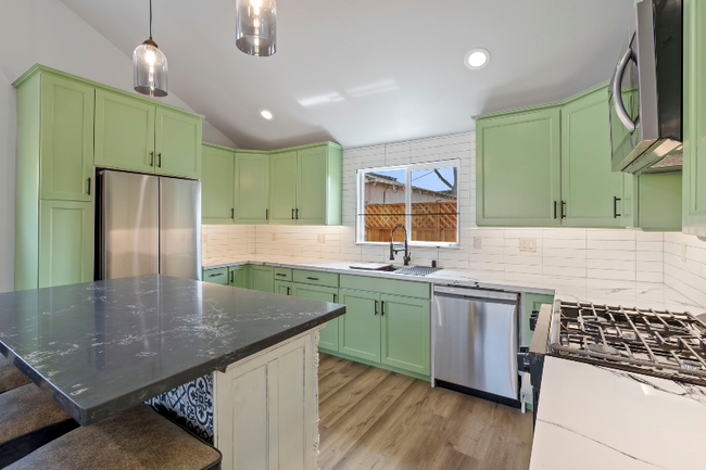 Photo - 3208 W 80th St Apartment Unit 3208 1/2 80th