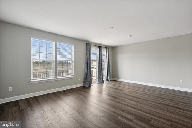 Photo - 13827 Litespeed Way