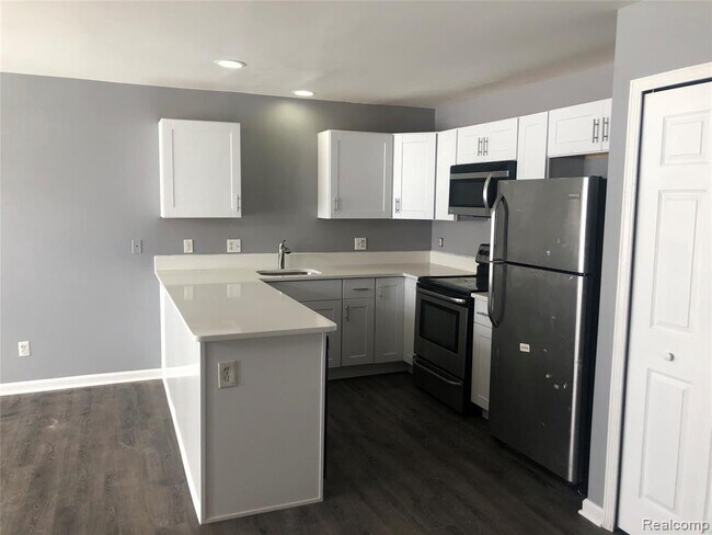 Photo - 234 Stonegate E