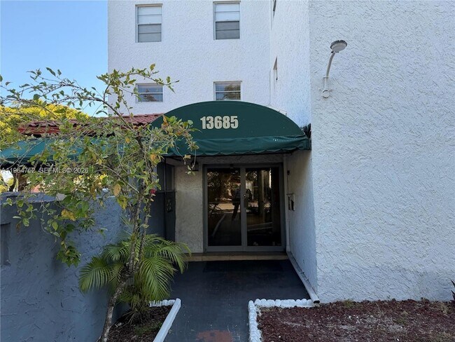 Photo - 13685 NE 10th Ave Unit 304