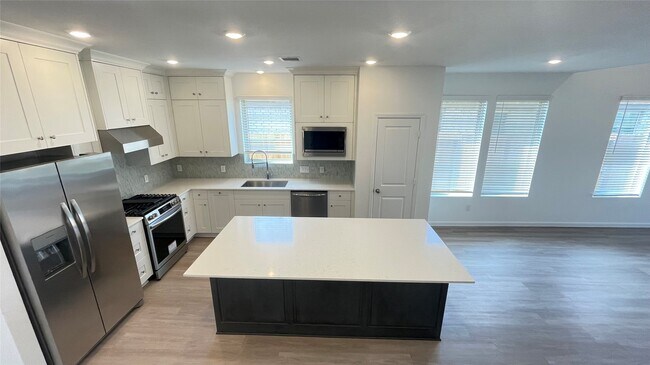 Photo - 30310 Tall Fescue Dr