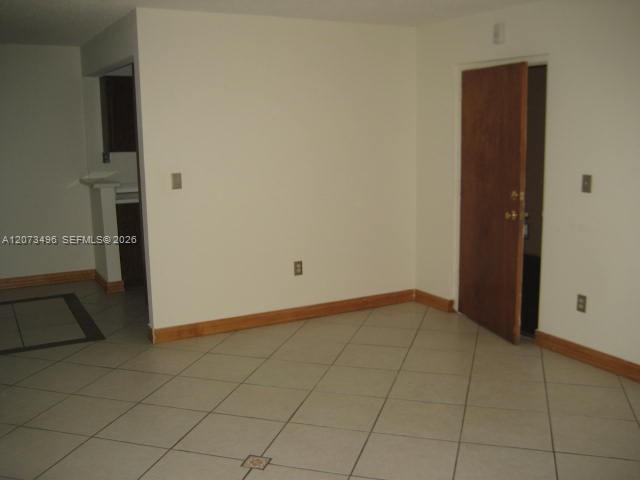 Photo - 10810 N Kendall Dr Unidad Q-11