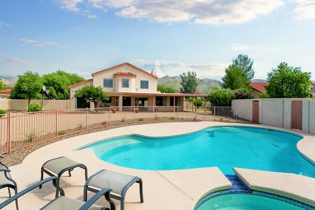 Building Photo - 10760 E Via Tranquilla Rental