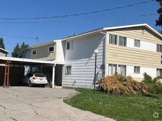 Building Photo - 927 S Black Ave Rental