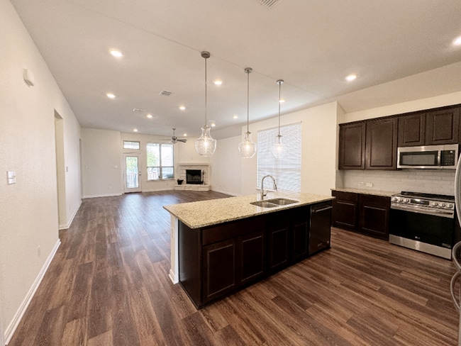 Photo - 3016 Samson Dr