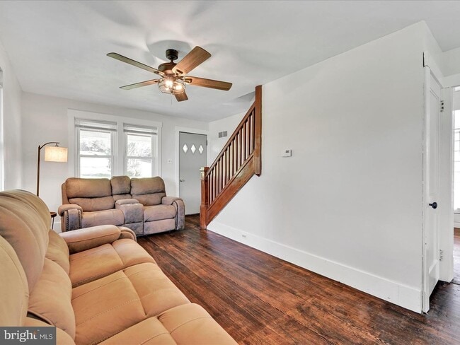 Photo - 166 Rock Rd