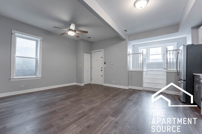 Photo - 3216 W Augusta Blvd Unidad 1