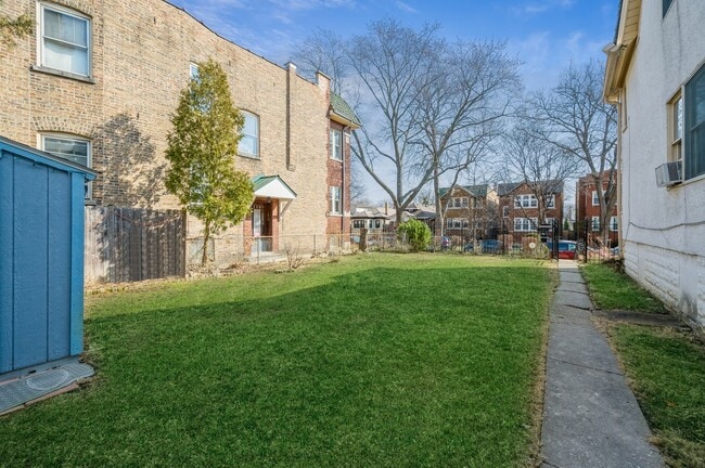 Photo - 5018 N Lawndale Ave Unit 1