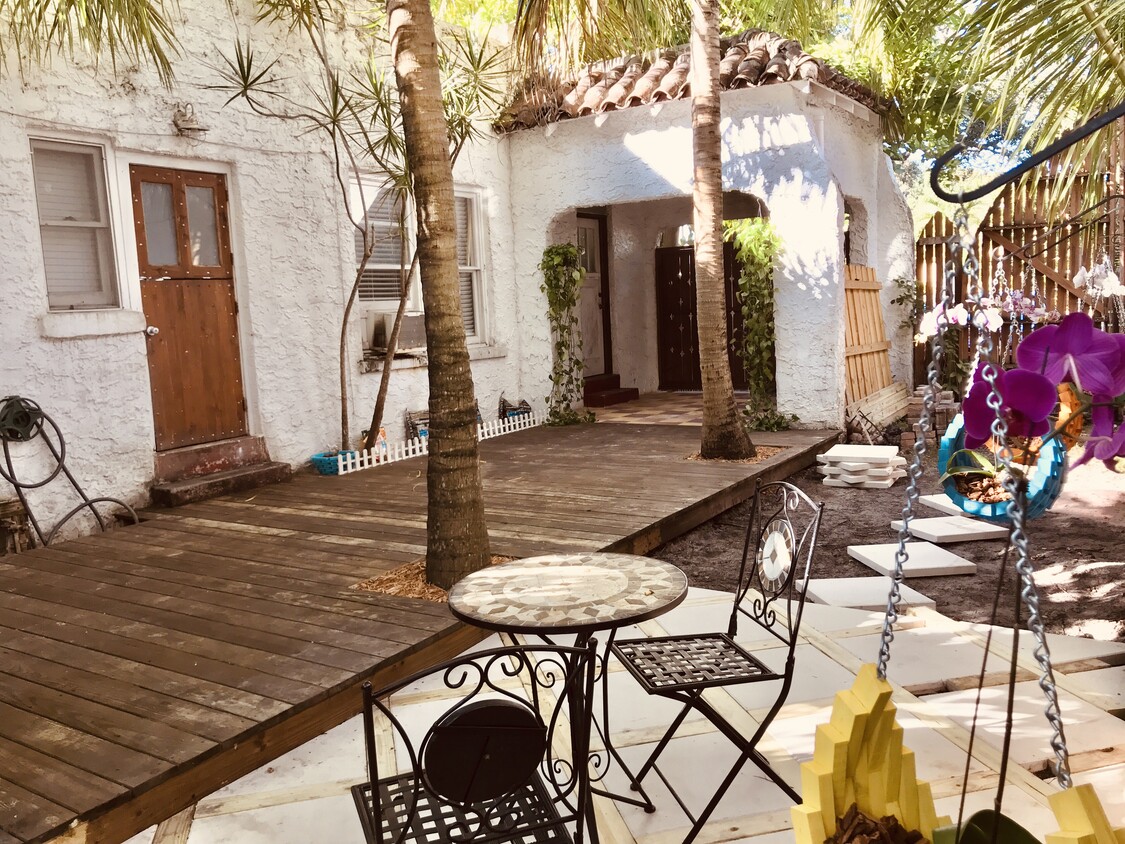 Photo - 536 NW 47th St (Miami, FL)