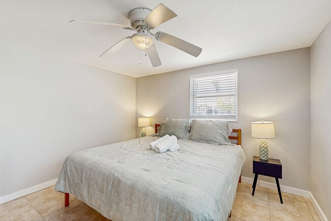 Photo - 206 35th St Unidad SI ID1591385P