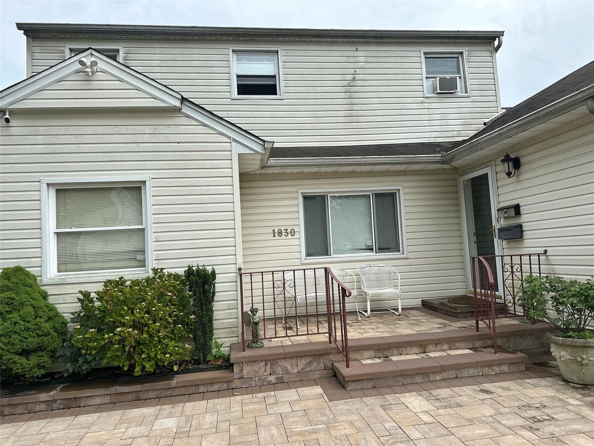 Photo - 1830 Harvey Ln Apartment