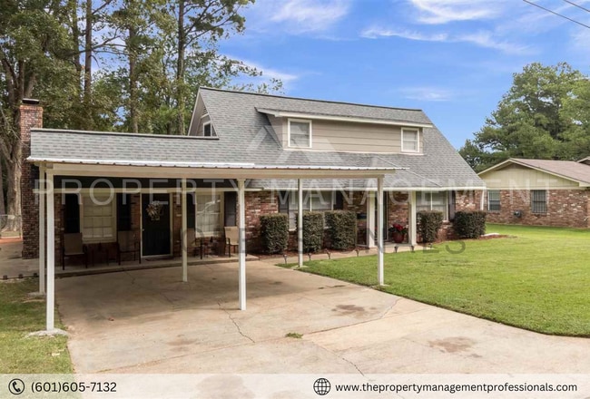Photo - 1258 Deerfield Ln