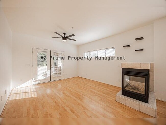 Photo - 4200 N 82nd St Unidad 2024