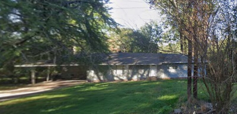 Photo - 2718 E Benwood Dr