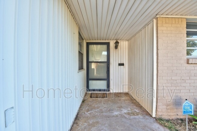 Photo - 3105 W Britton Rd