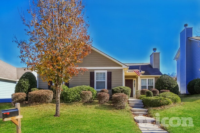 Building Photo - 110 Summerbrook Rd