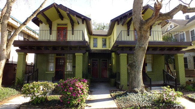 Photo - 2120 Herschel St Unidad A