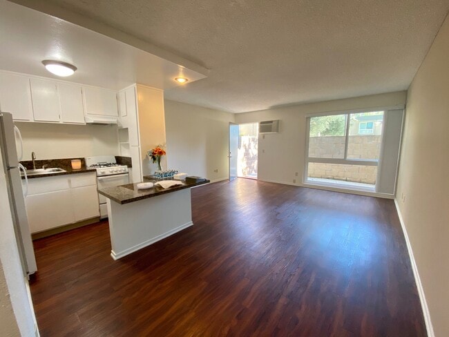 Concord Square Apartments