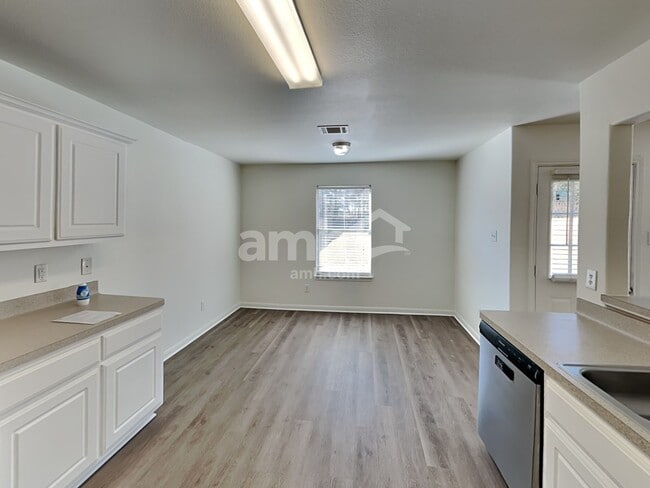 Photo - 4519 Nueces River Loop