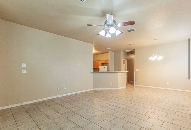 Photo - AVAILABLE NOW! (SECTION 8 ACCEPTED)