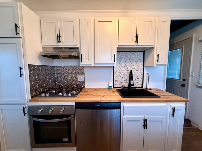 Photo - 622 Northview Ave