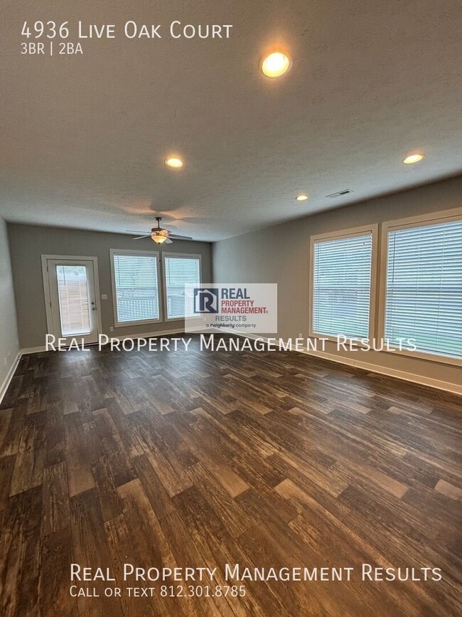 4936 Live Oak Ct