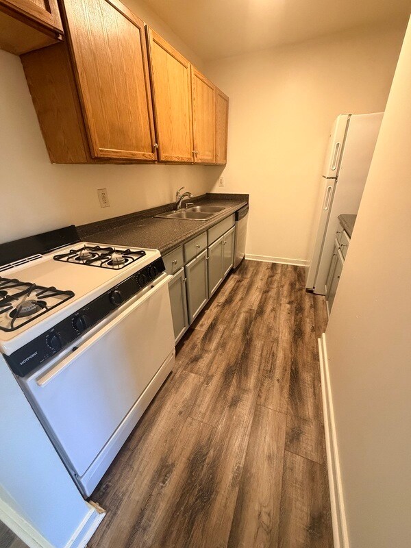3810 Chamberlayne Ave Unidad J