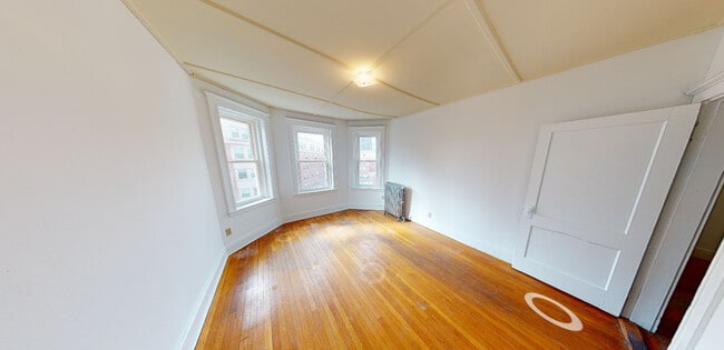 Photo - 131 Park Dr