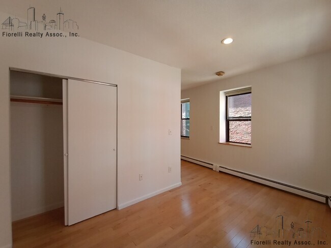 Photo - 181 Salem St Unit 9