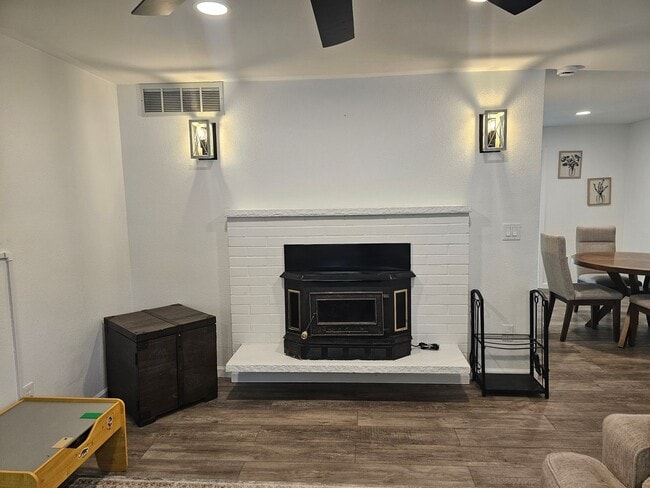 Photo - Beautifully Renovated 3 Bed/1 Bath Rambler in Lacey Available 6/01/26! Close to JBLM!!!