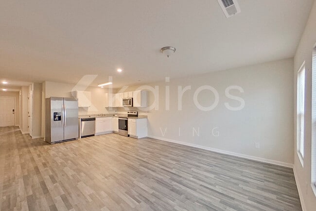 Photo - 1237 Zoysia Dr