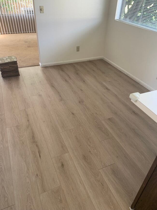 luxury vinyl plank flooring - 5146 Maple Unit 5146 Maple Irvine CA