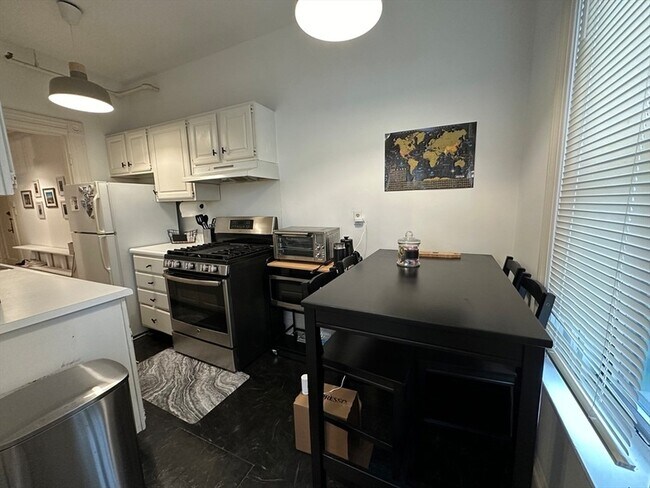 Photo - 2 Inman St Unit 8