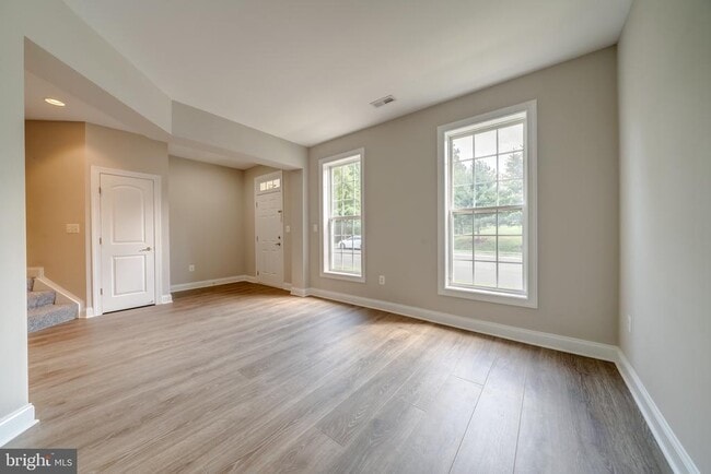 Photo - 15970 Greymill Manor Dr