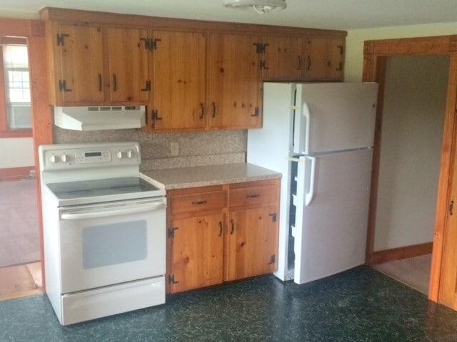 Photo - 421 N East St