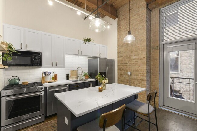 Photo - 1500 W Monroe St Unit 408