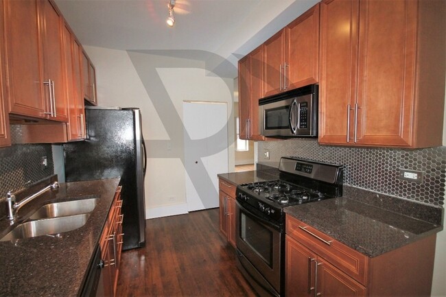 Photo - 3449 N Wolcott Ave Condo Unit 2