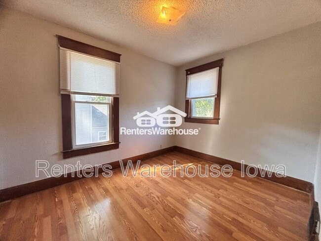 Photo - 416 8th St Unit 2